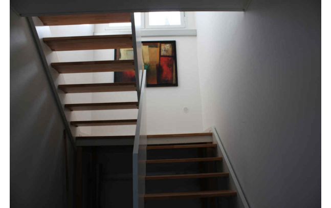 Algeco storitev 360 stopinj Lesene stopnice